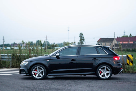 AUDI A3-001-MST 716