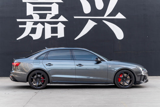 AUDI A4L-001-FF MR7