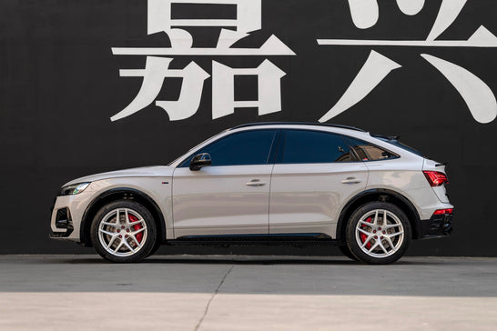 AUDI Q5 SPORTBACK-001-FF FK07T