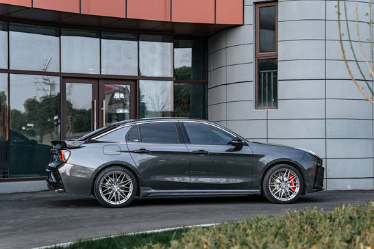 LYNK&CO 03-001-FG 715