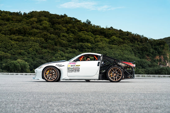 NISSAN 350Z-001-FG BO05