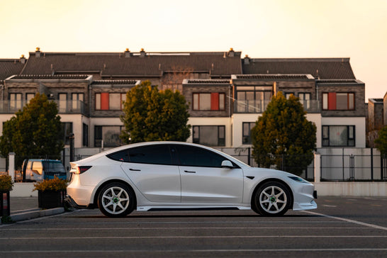 TESLA MODEL3-001-FF MR7