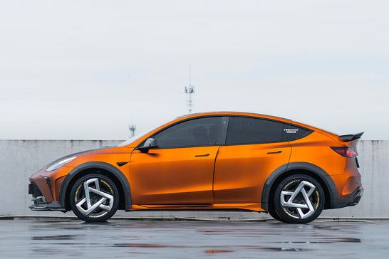 TESLA MODELY-001-FG GS17