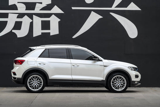 VOLKSWAGEN T-ROC-001-MST 715