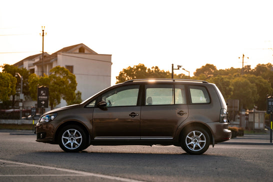 VOLKSWAGEN TOURAN-001-FF MR7S