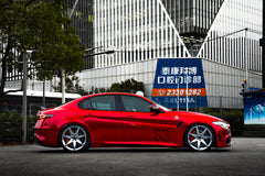 ALFA ROMEO GIULIA-001-FG MR7