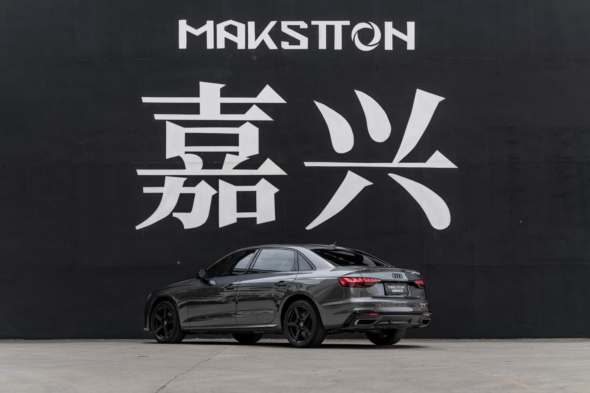 AUDI A4L-003-MST 716