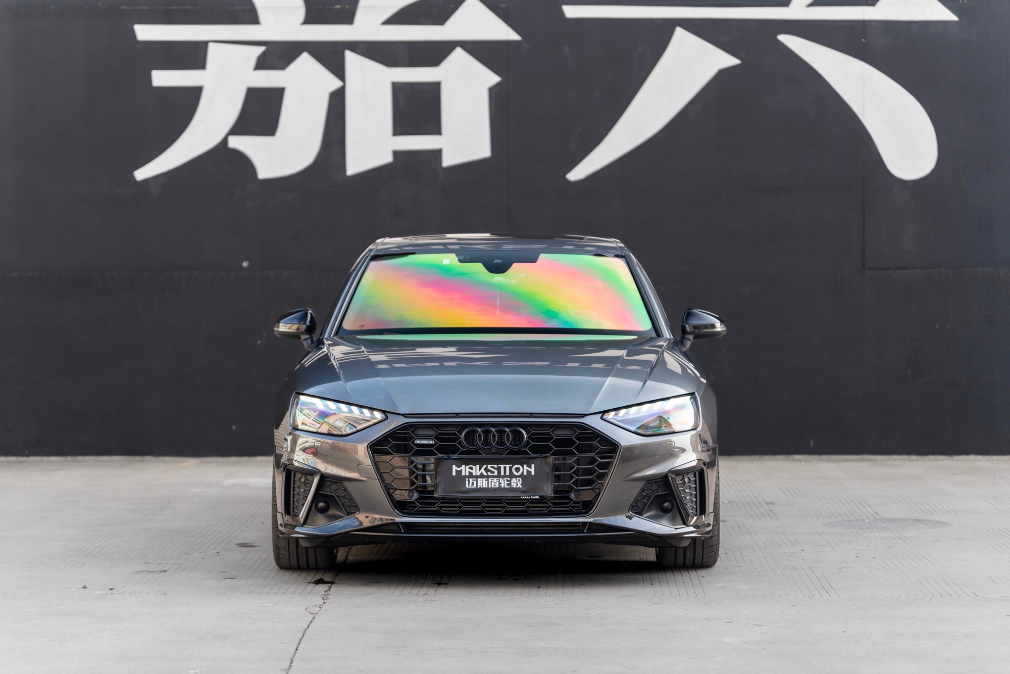 AUDI A4L-004-FF MR7