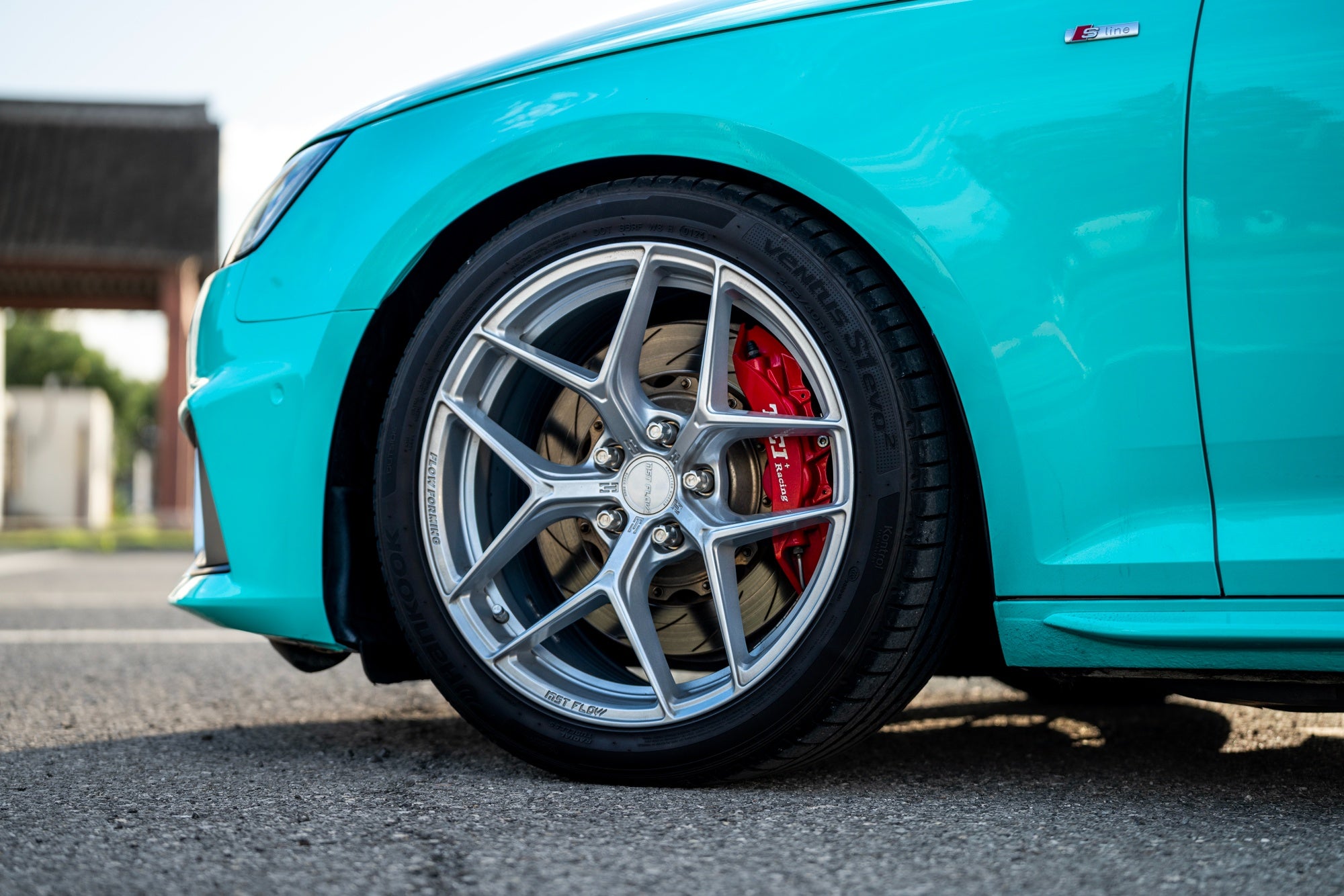 AUDI A4L-006-FF FK07