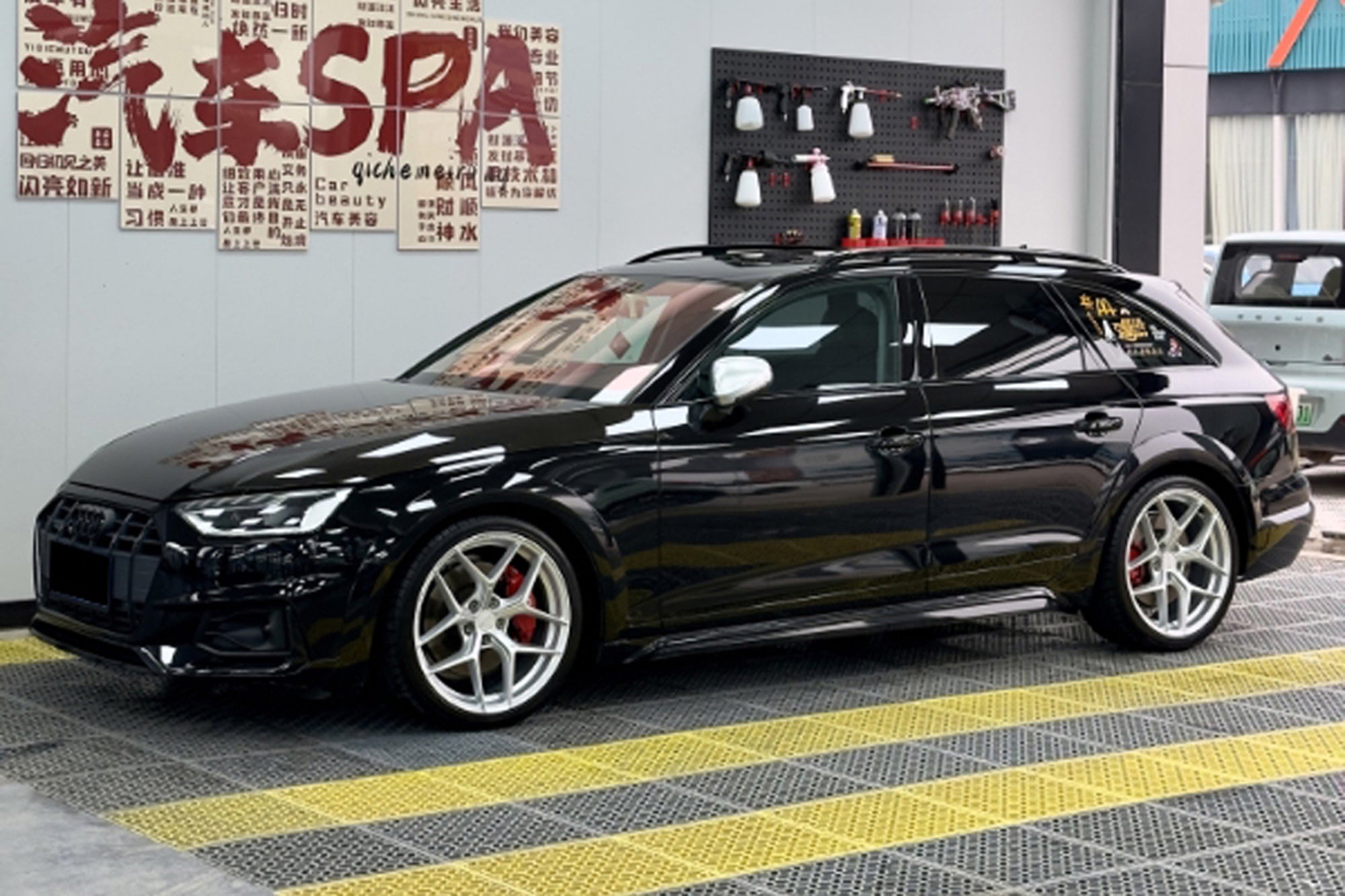 AUDI A4 ALLROAD-002-FF FK07