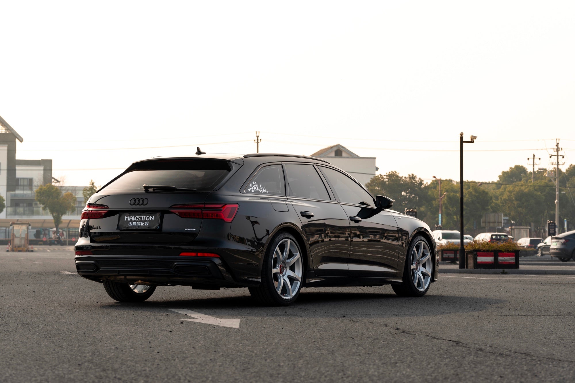 AUDI A6 AVANT-003-FF MR7