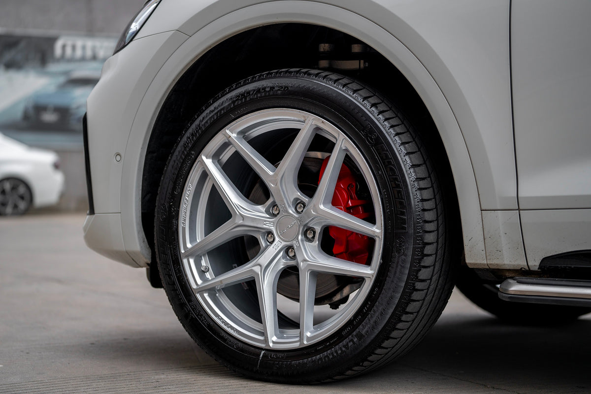 AUDI Q5L-002-FF FK07T