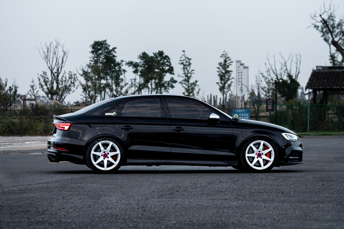 AUDI S3-001-FG MR7