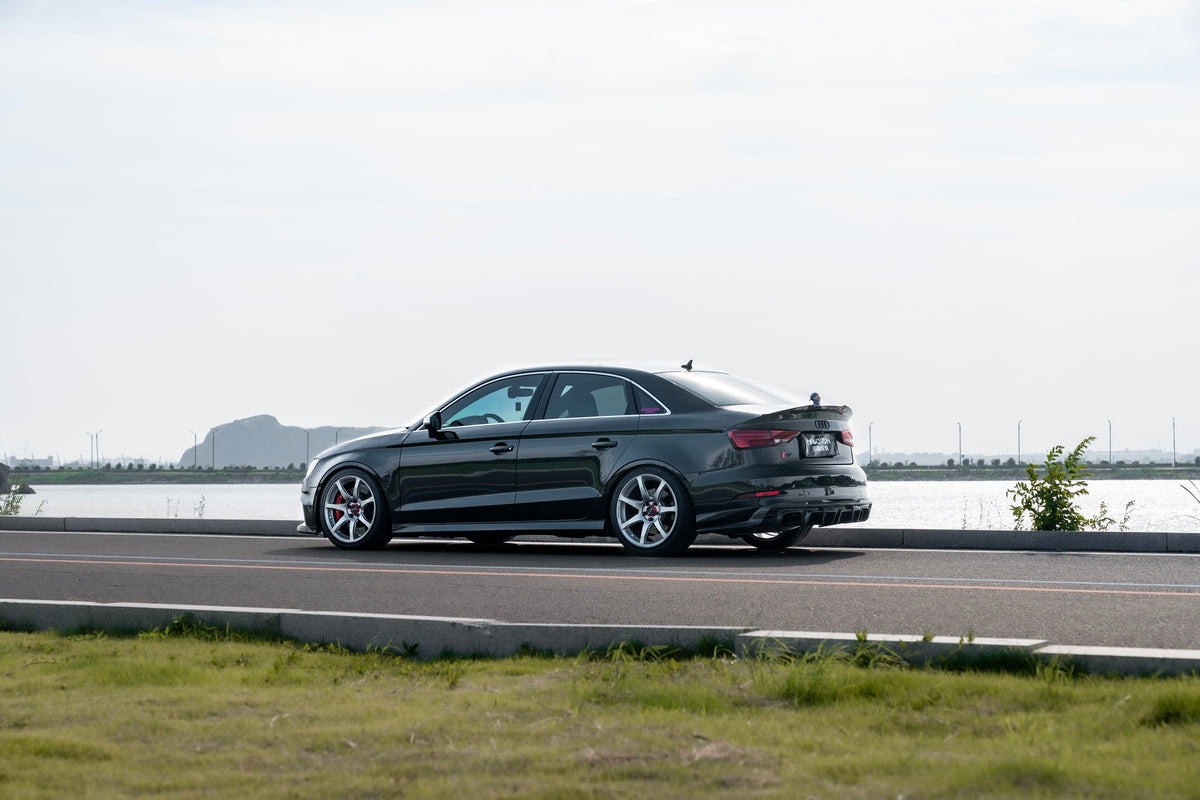 AUDI S3-003-FF MR7