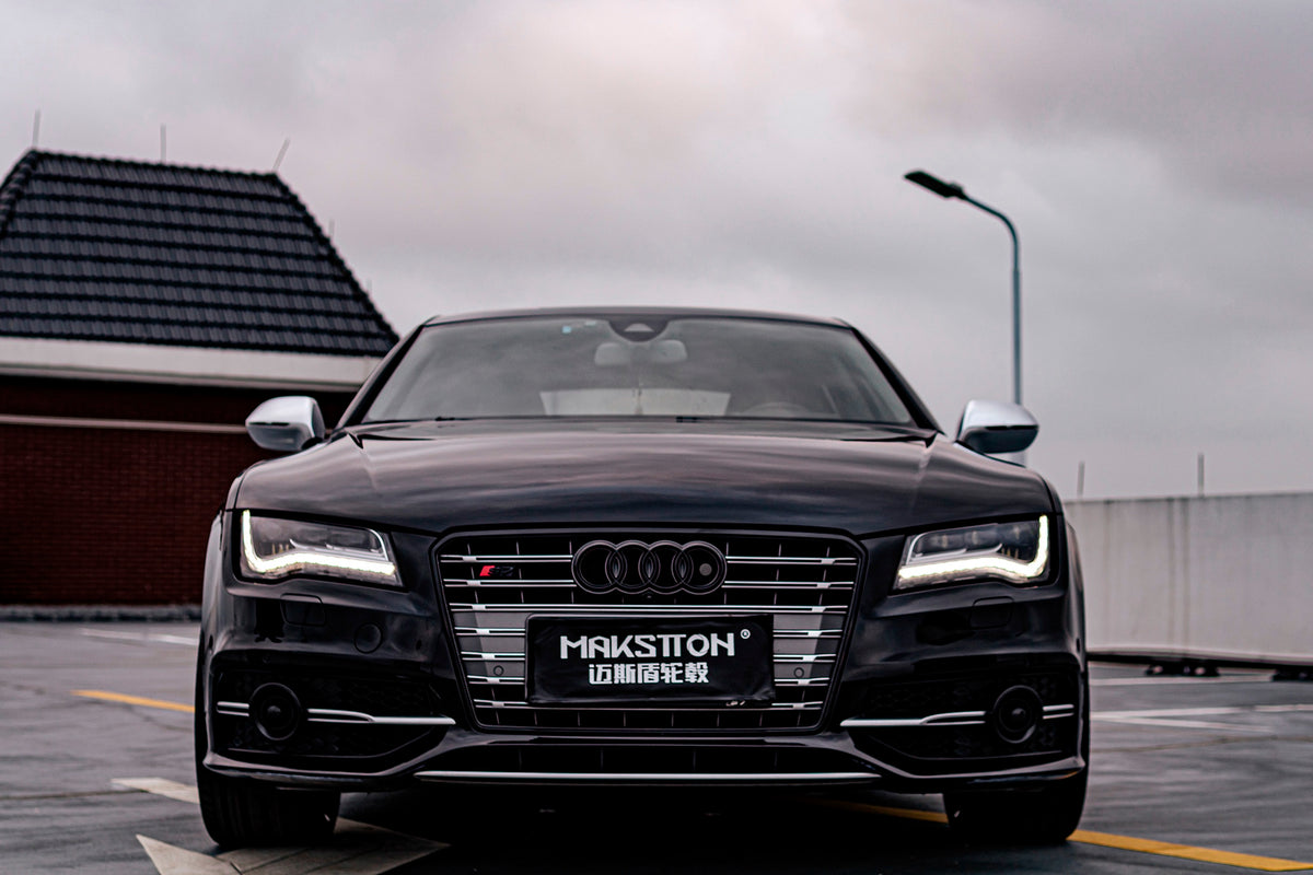 AUDI S7-002-FG 715