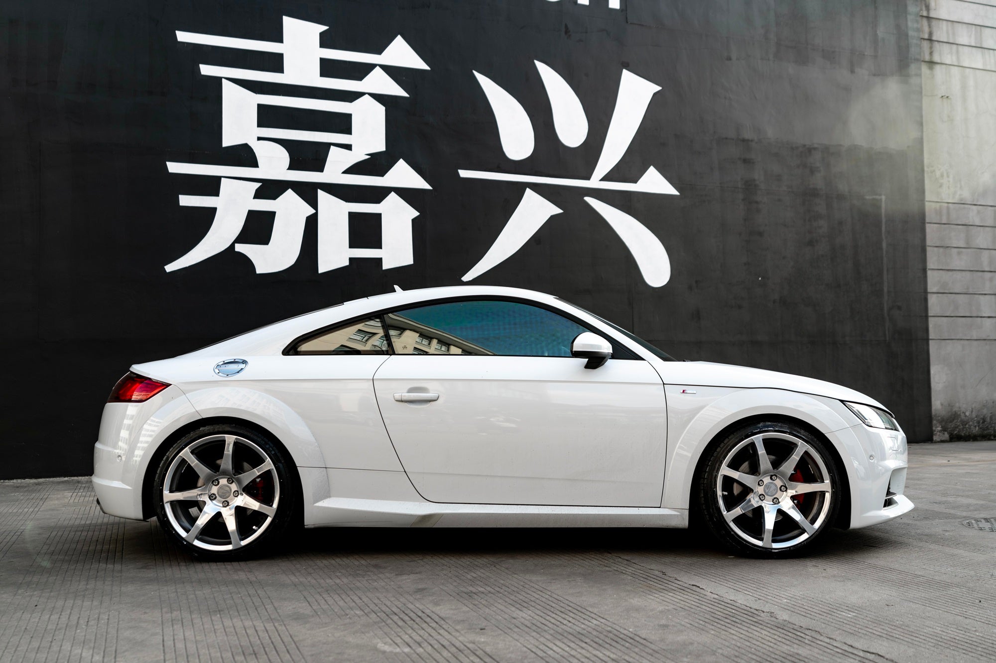 AUDI TT-001-FG MR7
