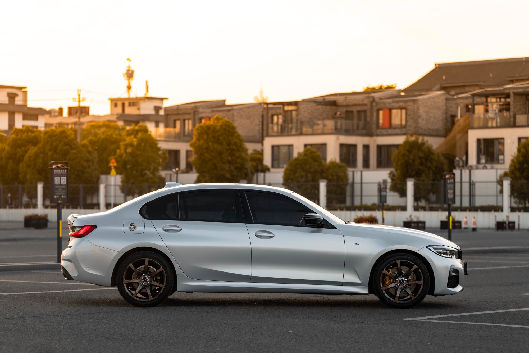 BMW 3-SERIES-001-FF MR7