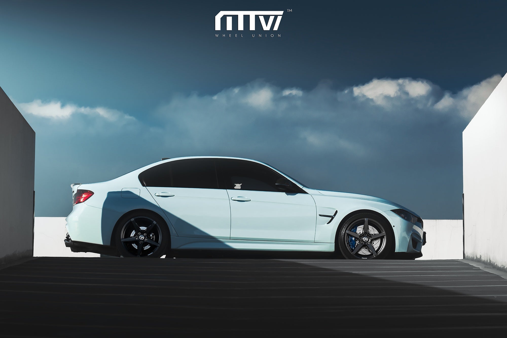 BMW 3-SERIES-001-MST 716