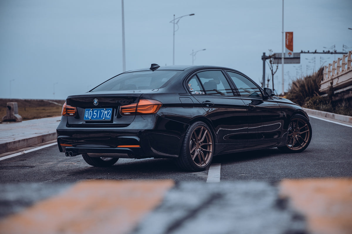 BMW 3-SERIES-002-MST 713