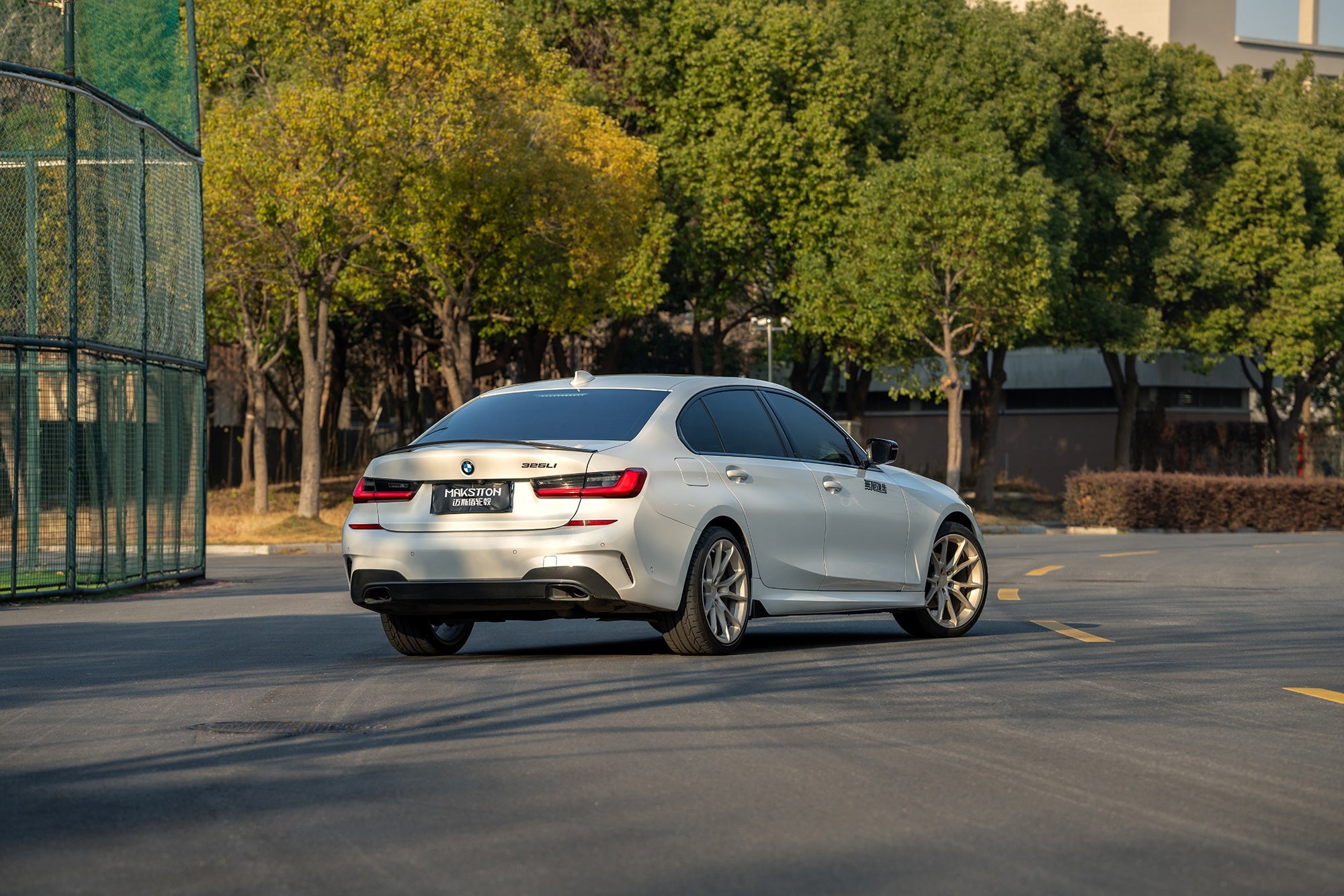 BMW 325LI-004-FG FR9
