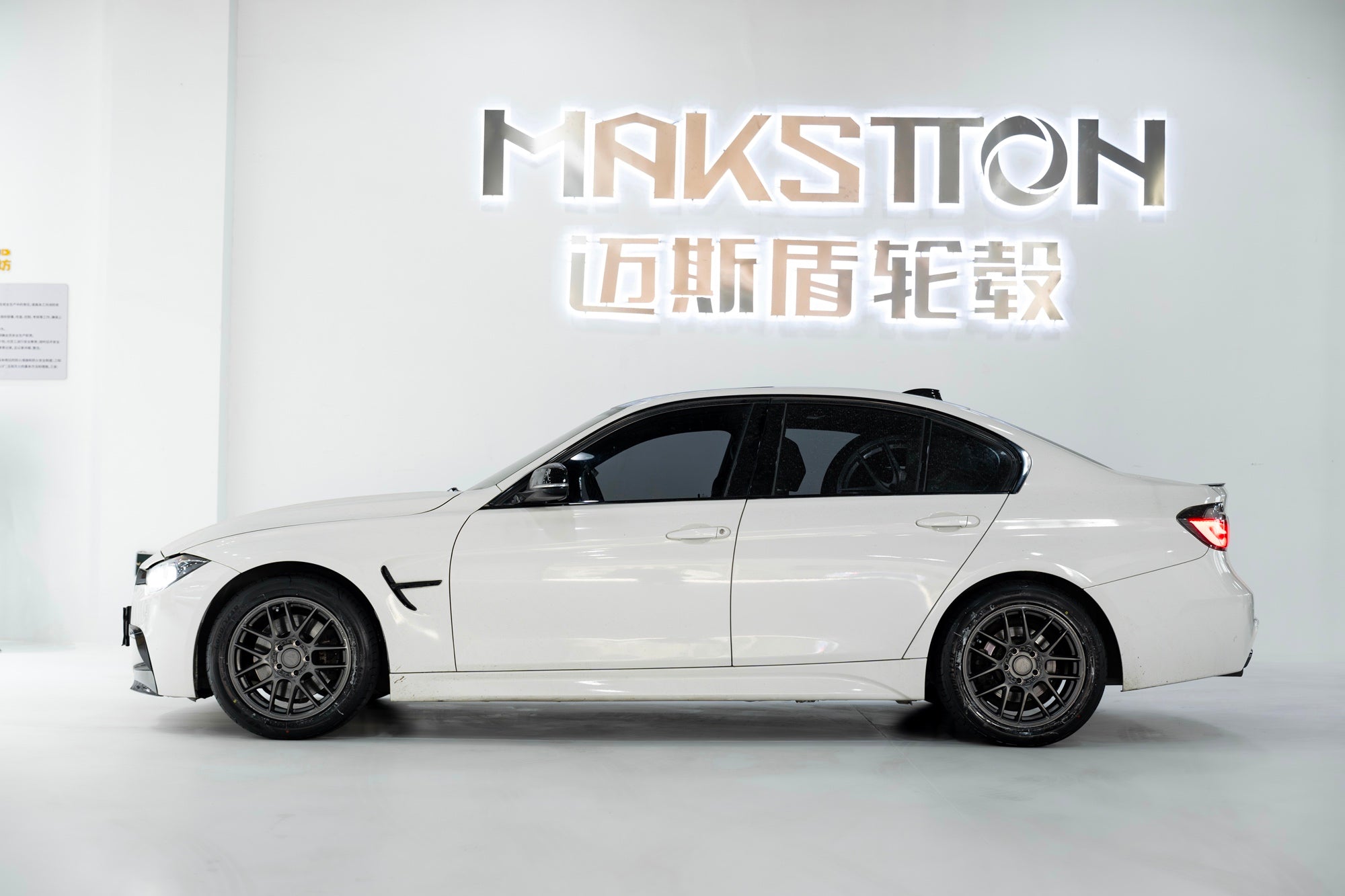 BMW 328-001-MST CK70