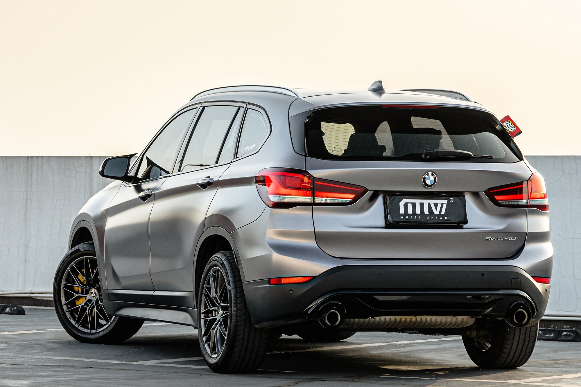 BMW X1-004-MST 715
