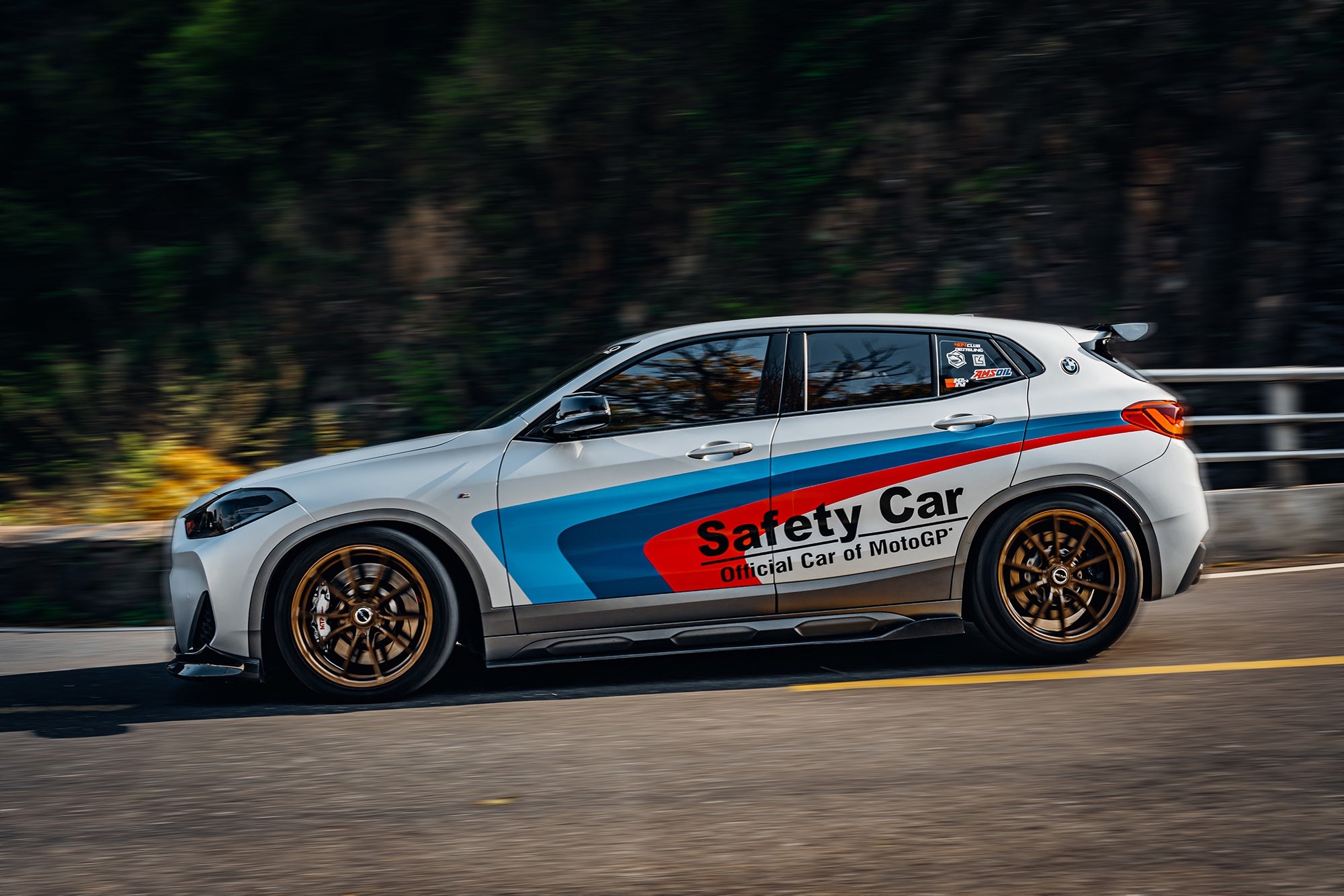BMW X2-001-FF 011