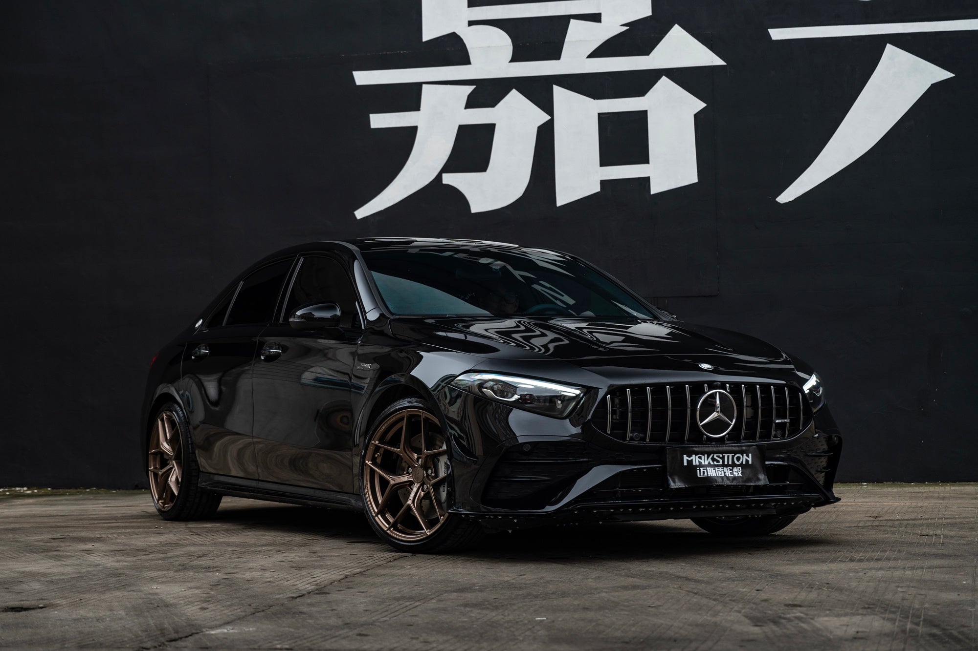 BENZ A35L AMG-002-FF FK07