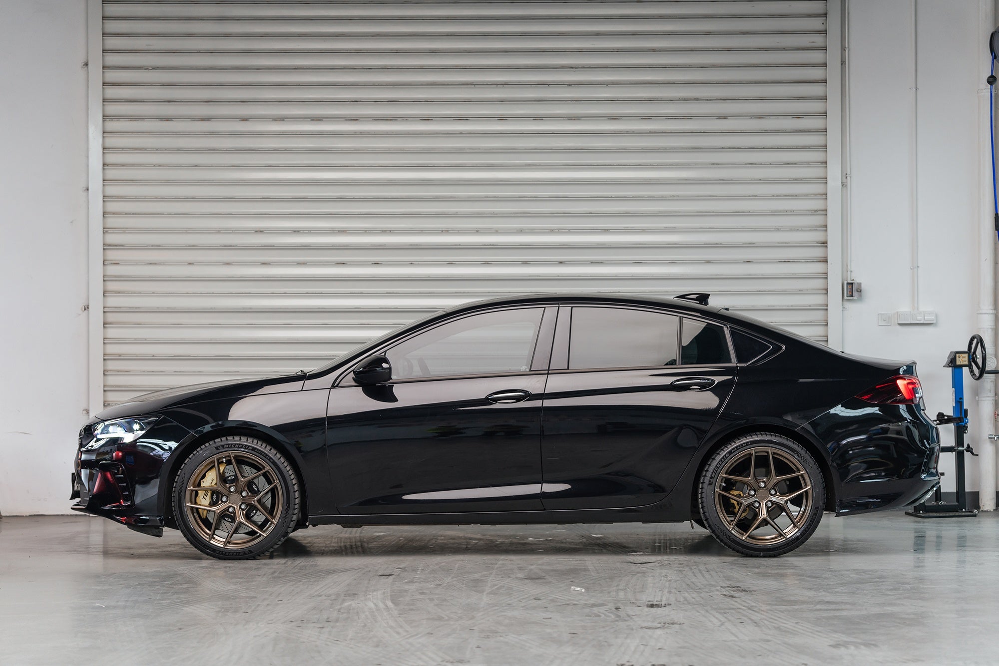BUICK REGAL GS-001-FF FK07