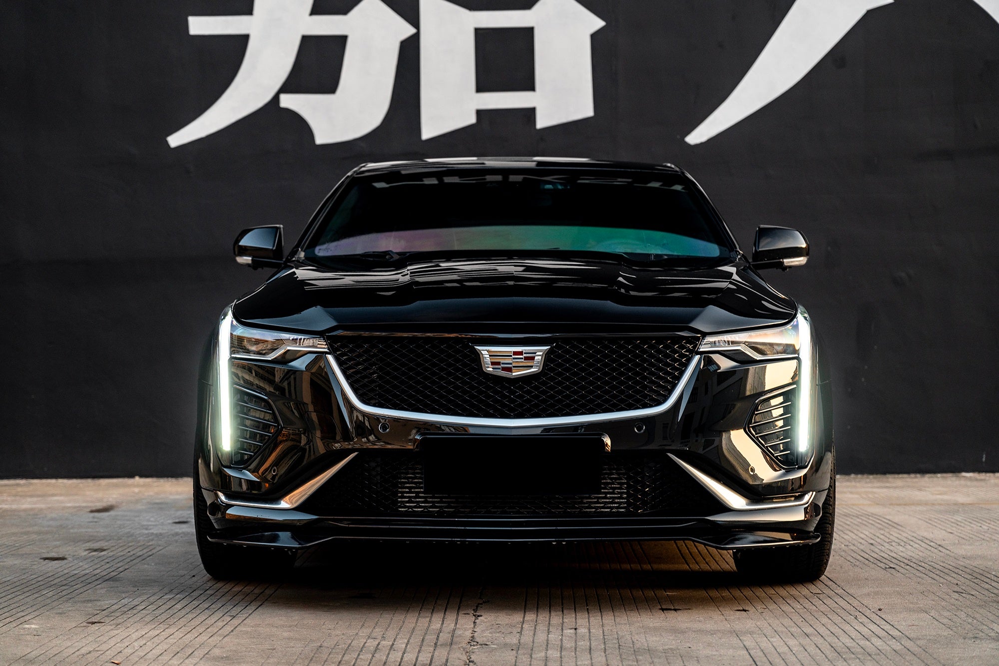 CADILLAC CT4-004-FF FK07