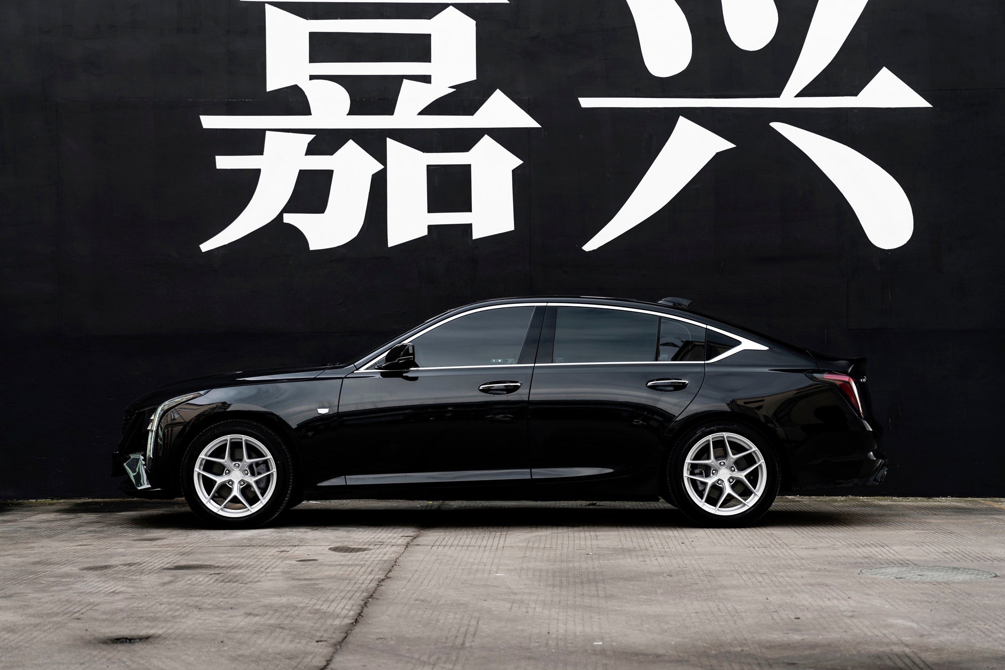 CADILLAC CT5-001-FF FK07