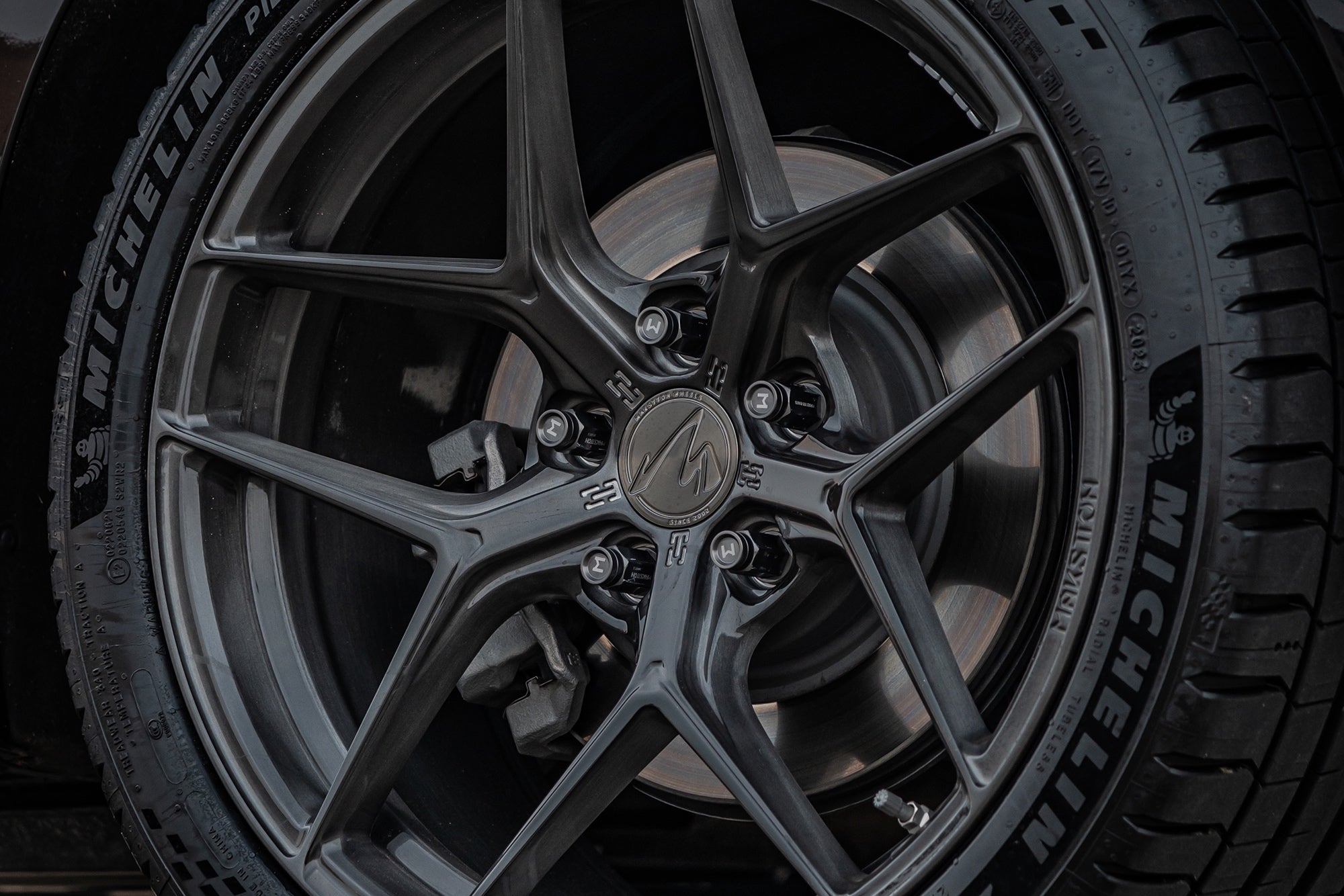 CADILLAC CT5-003-FG FK07