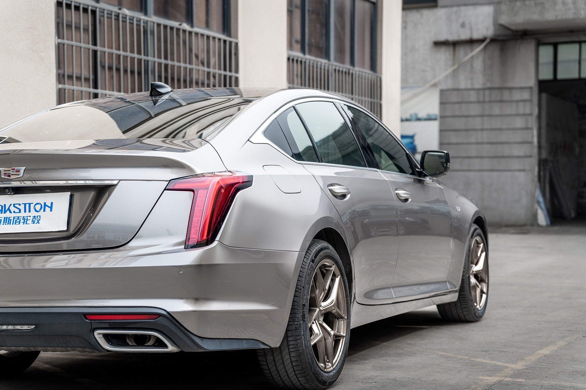 CADILLAC CT5-006-FF FK07