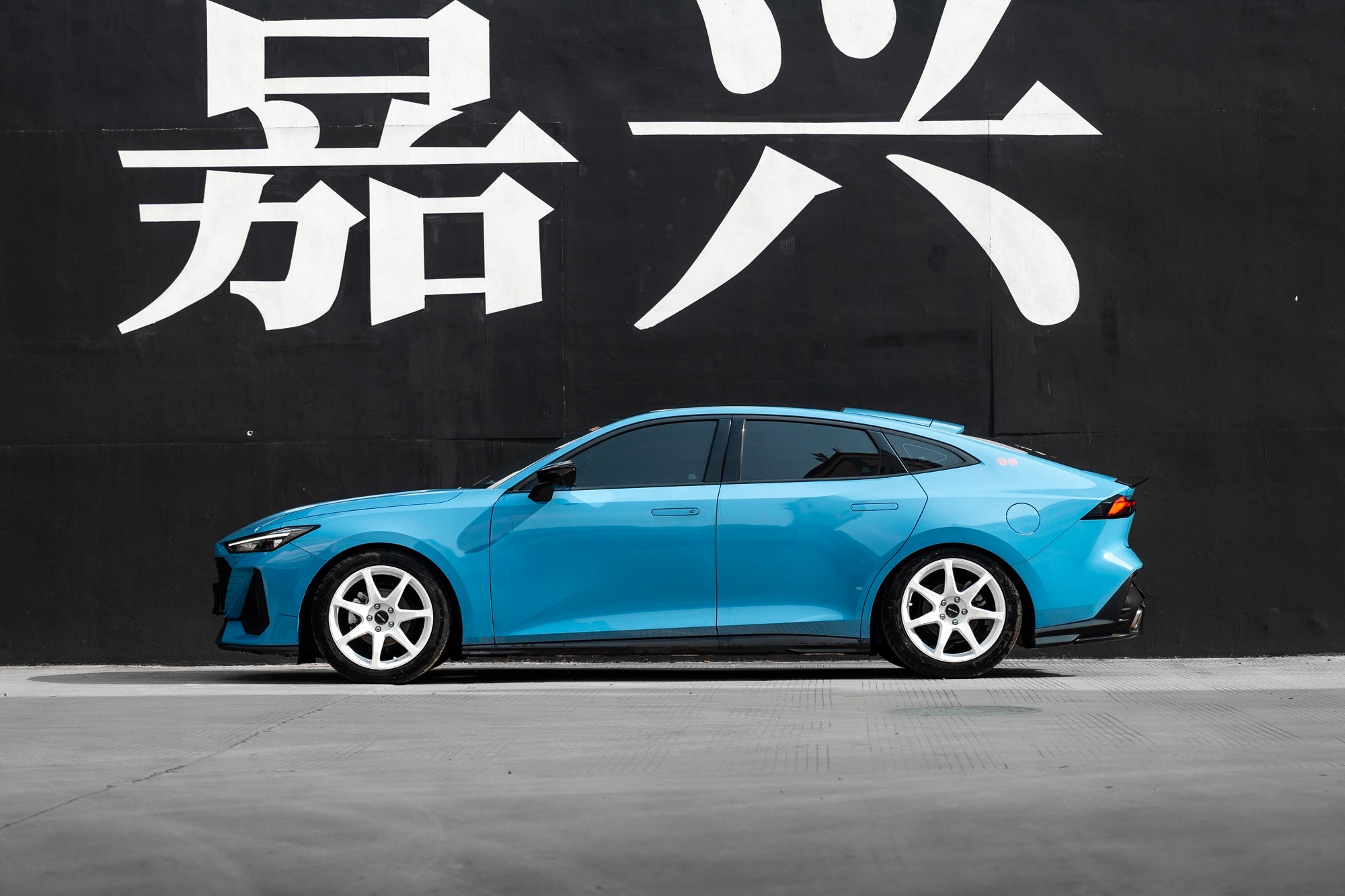 CHANGAN UNIV-001-FF MR7