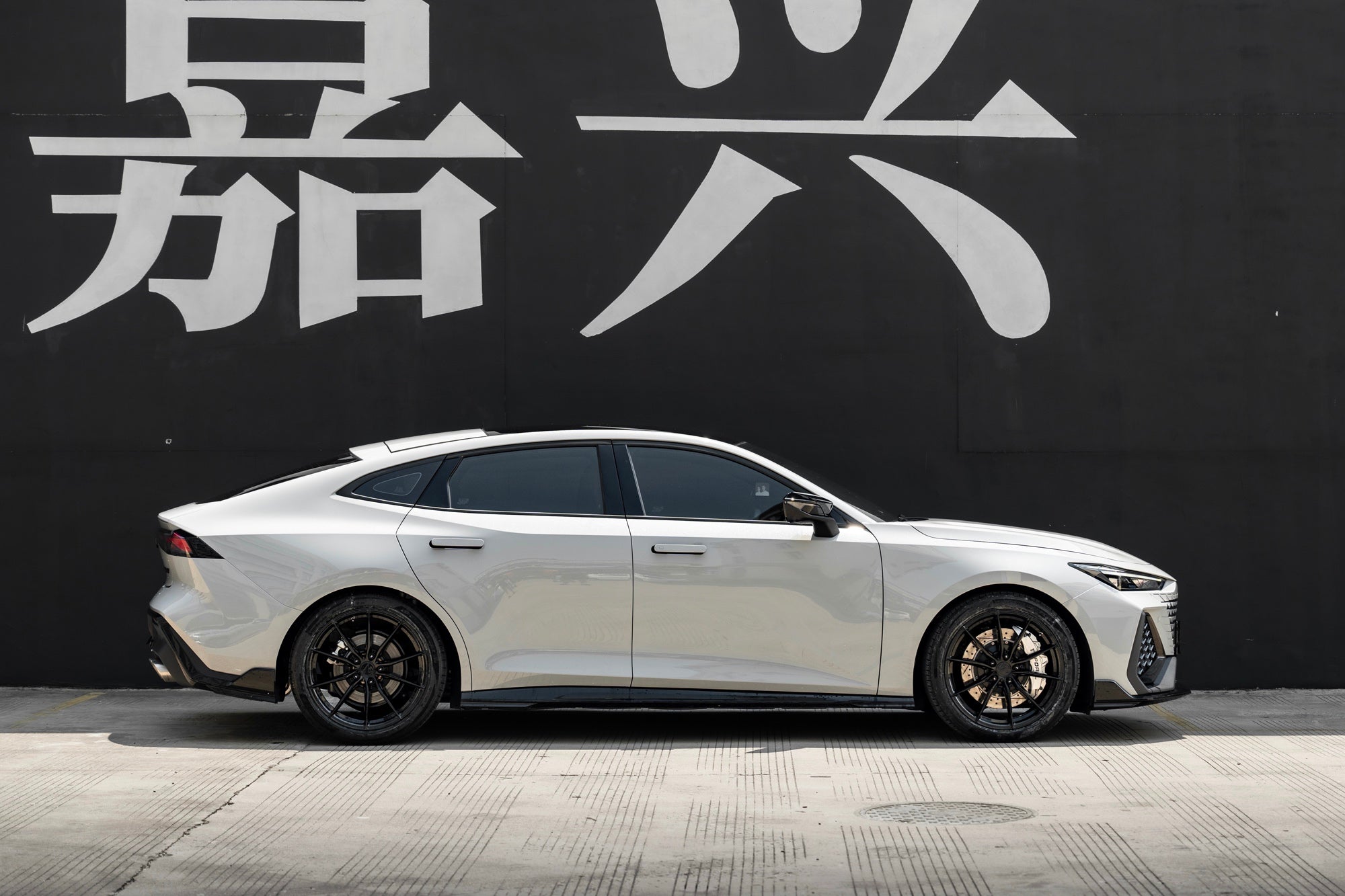 CHANGAN UNIV-001-FG 011M