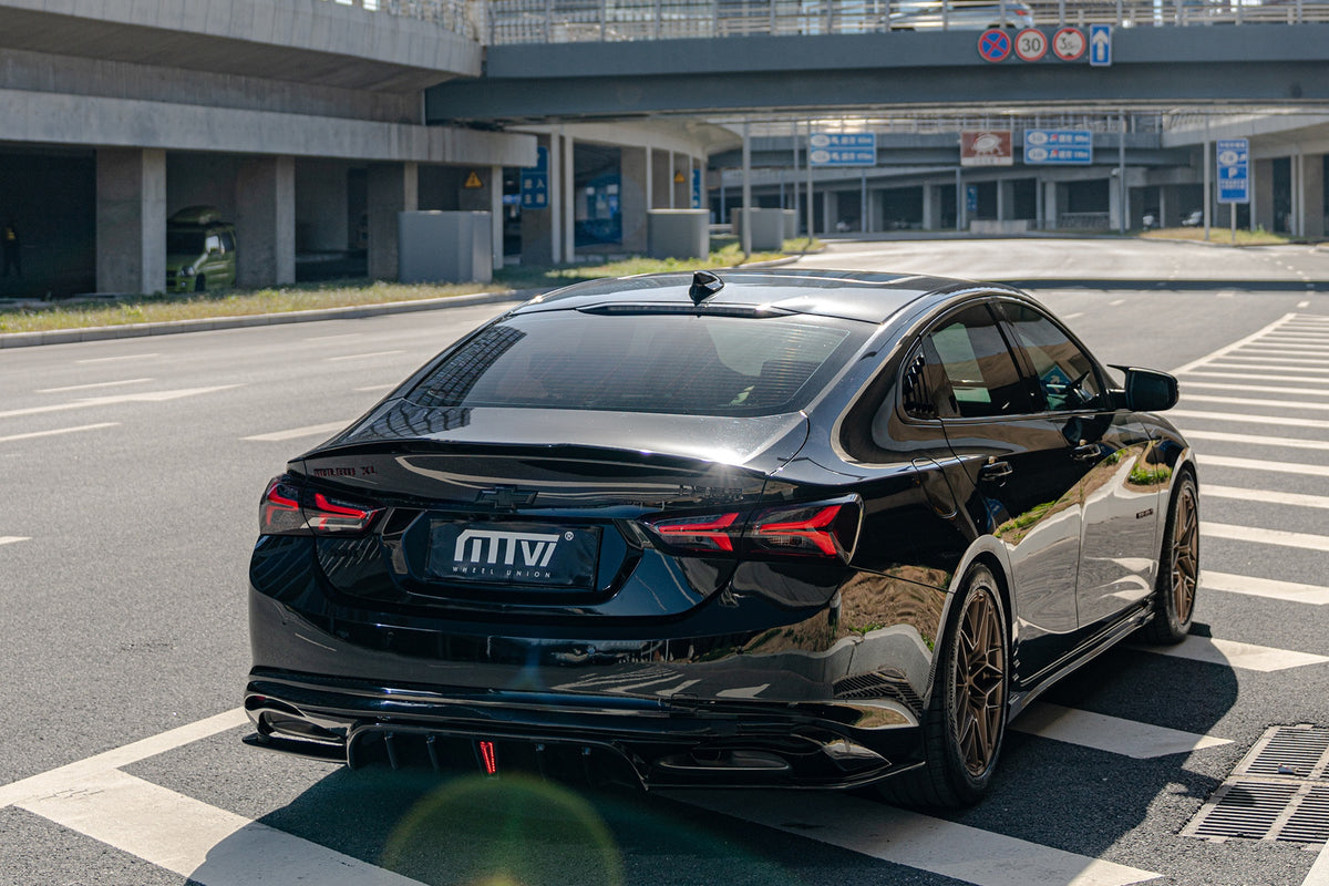 CHEVROLET MALIBU XL-004-MST 718