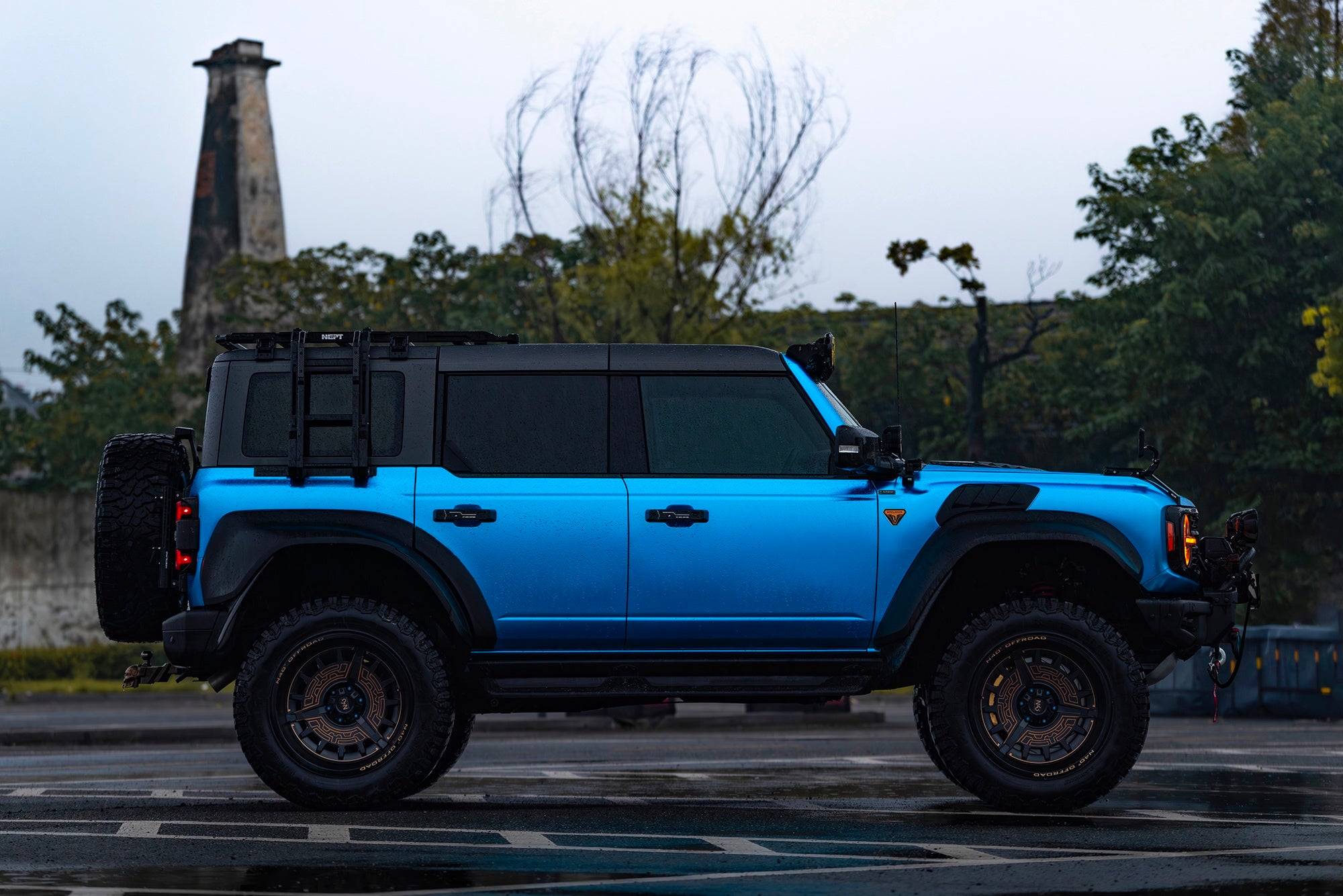 FORD BRONCO-001-N40° CK03H