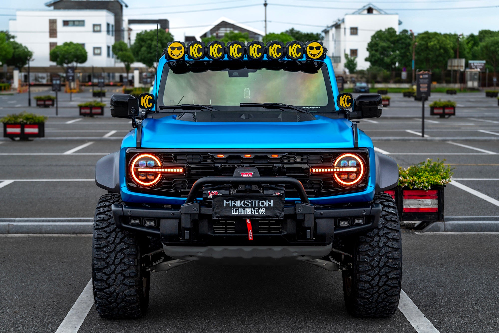 FORD BRONCO-004-N40° FK07RK TC