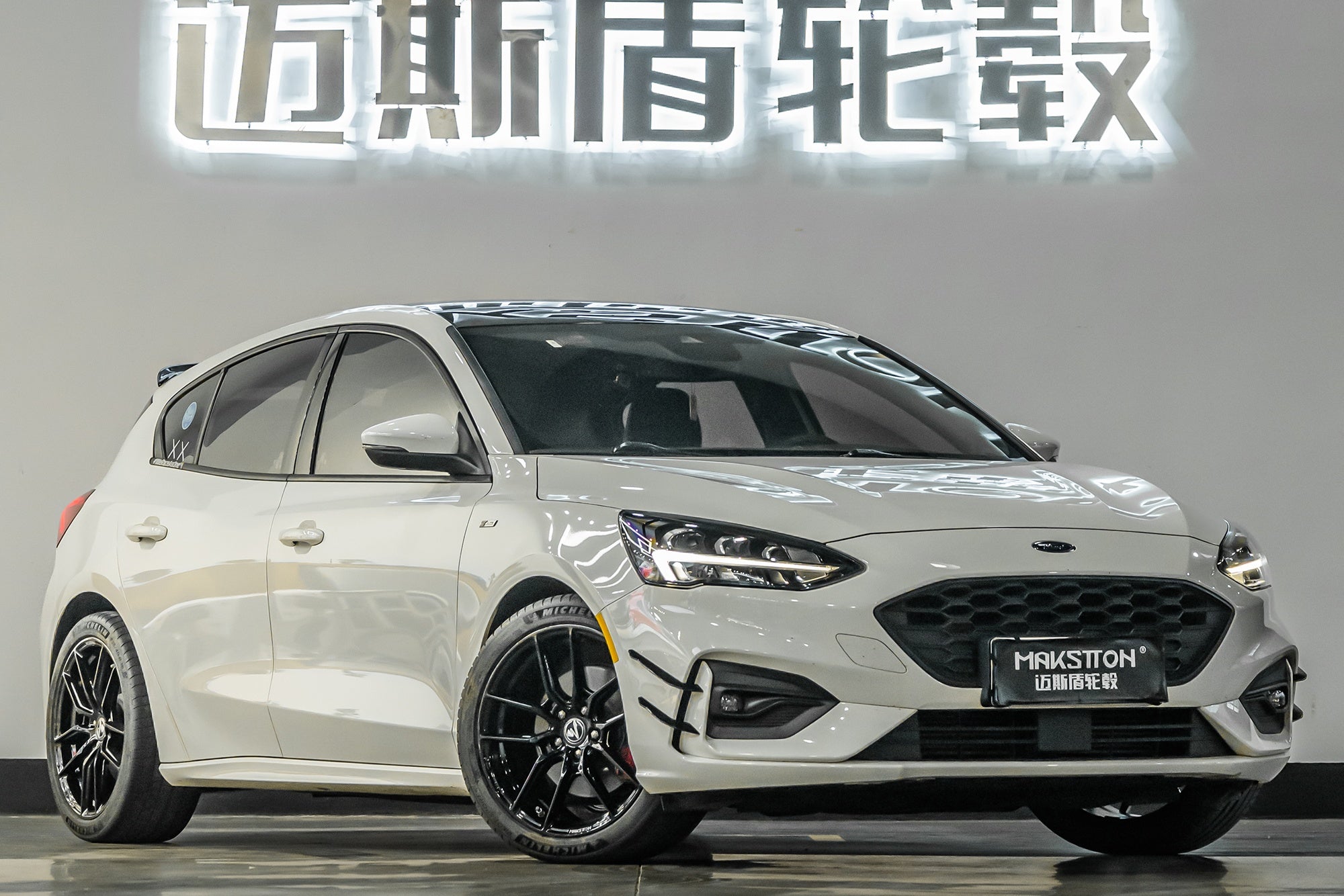 FORD FOCUS-001-MST 713