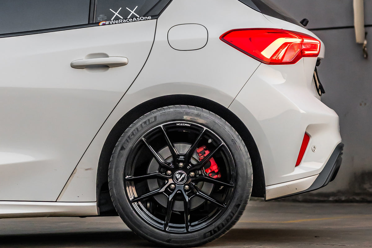 FORD FOCUS-002-MST 713