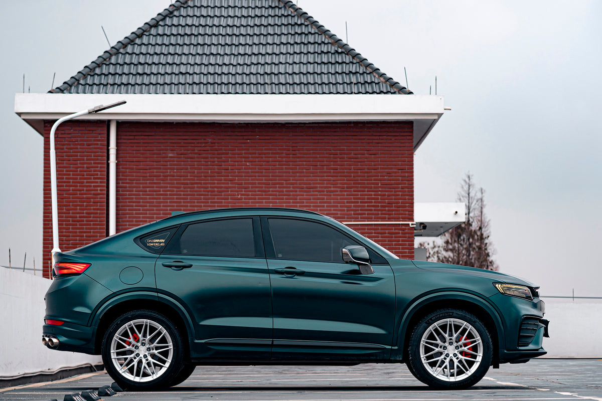 GEELY MONJARO-001-FG 715