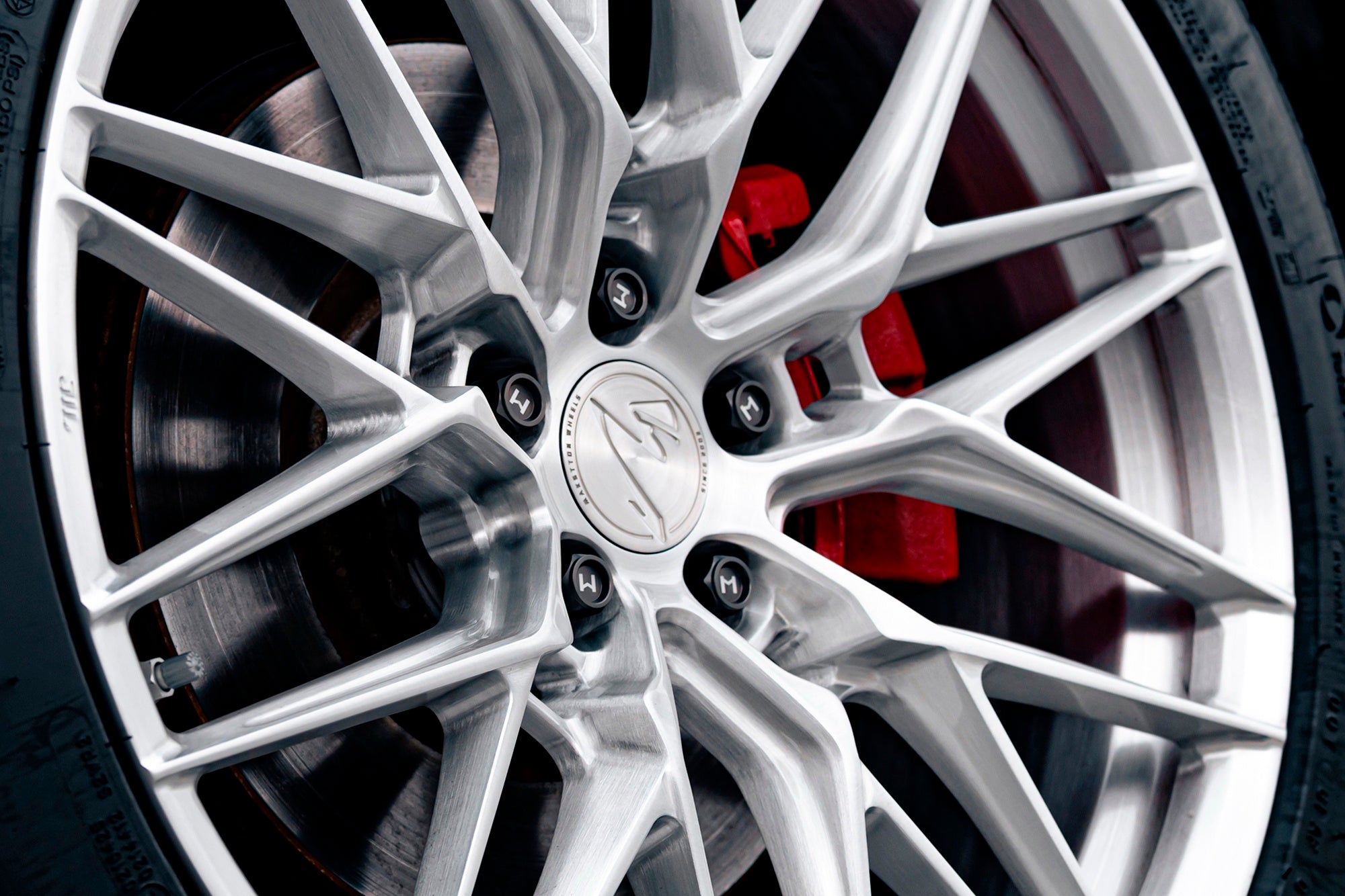 GEELY MONJARO-002-FG 715