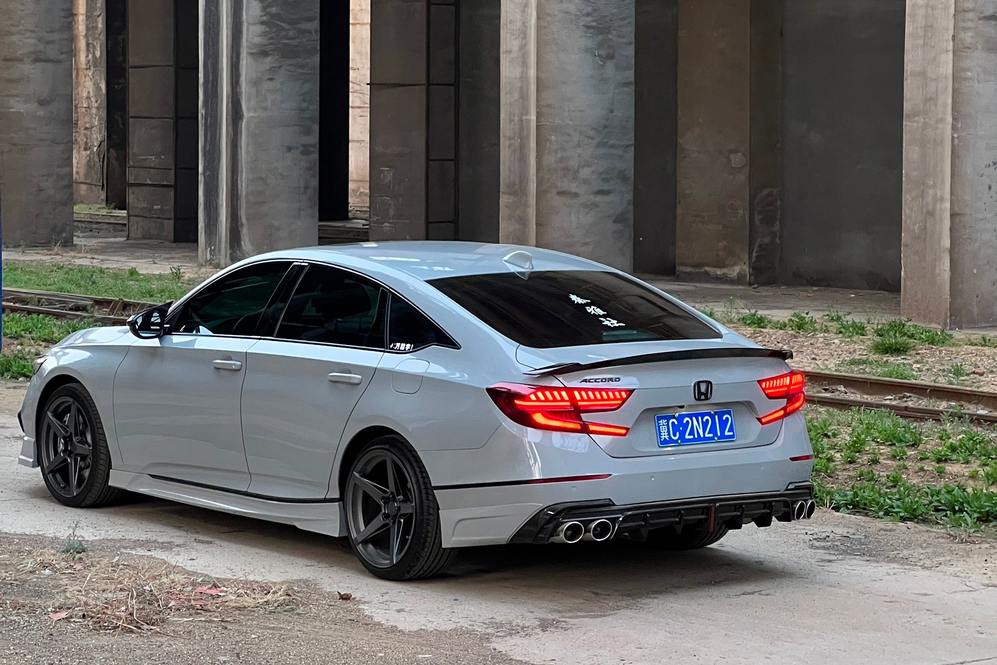 HONDA ACCORD 10TH GEN-003-MST 716
