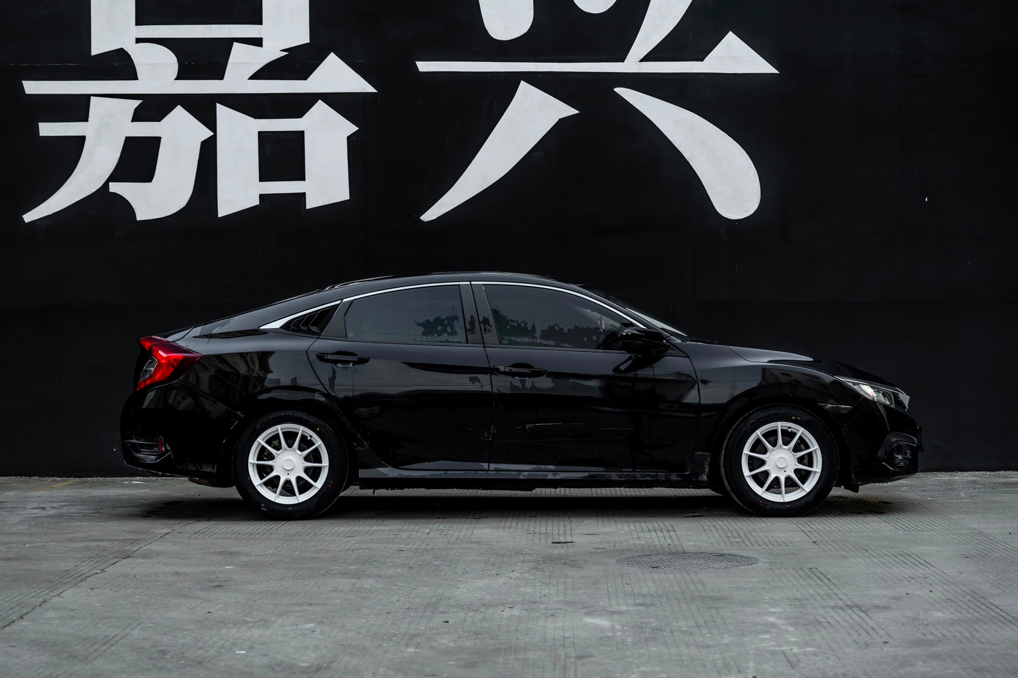 HONDA CIVIC 10TH GEN-001-FF FK75S