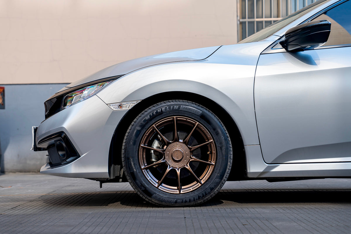 HONDA CIVIC 10TH GEN-004-FF FK75S