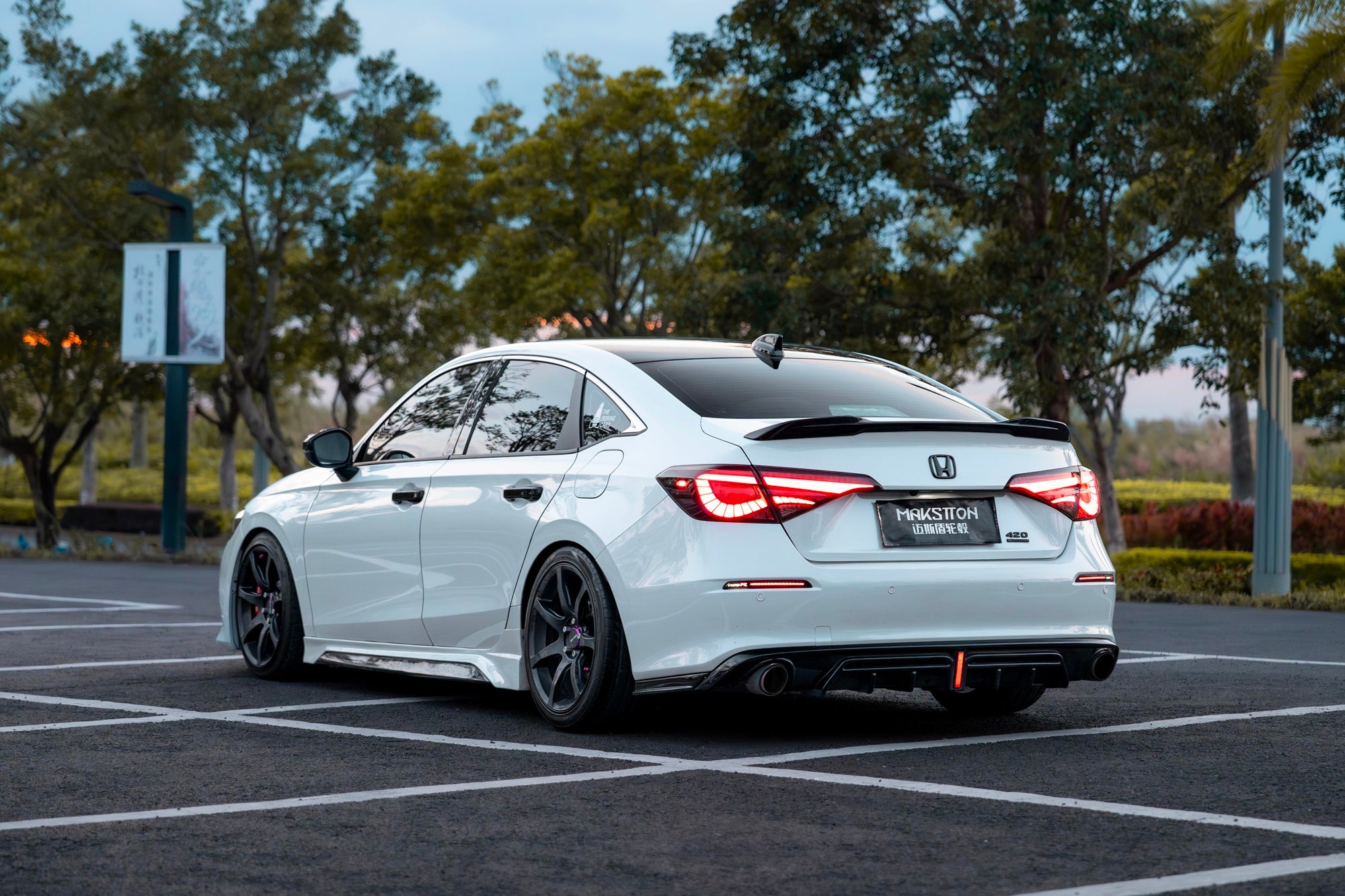 HONDA CIVIC 11TH GEN-003-FF MR7