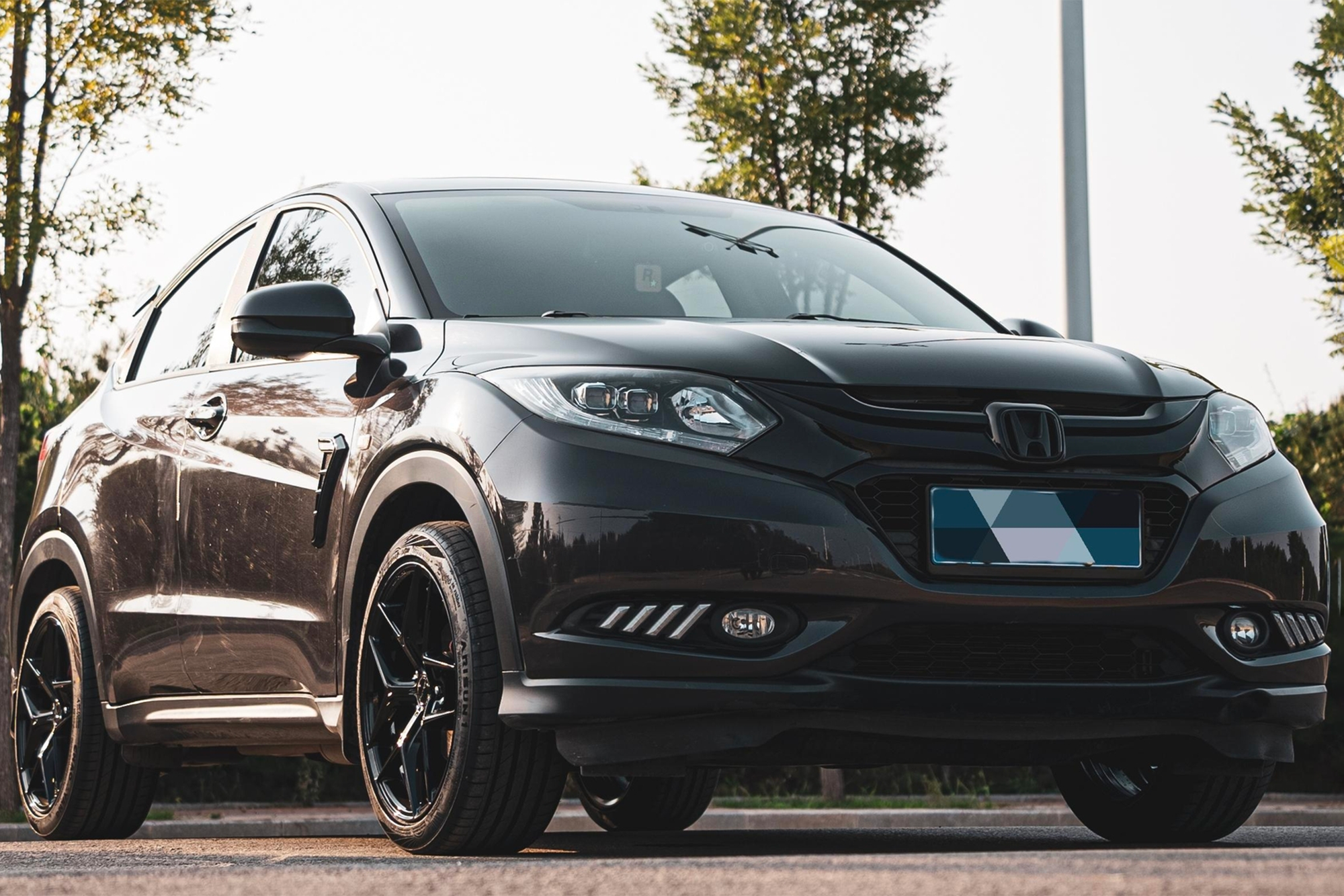 HONDA VEZEL-002-FF FK07