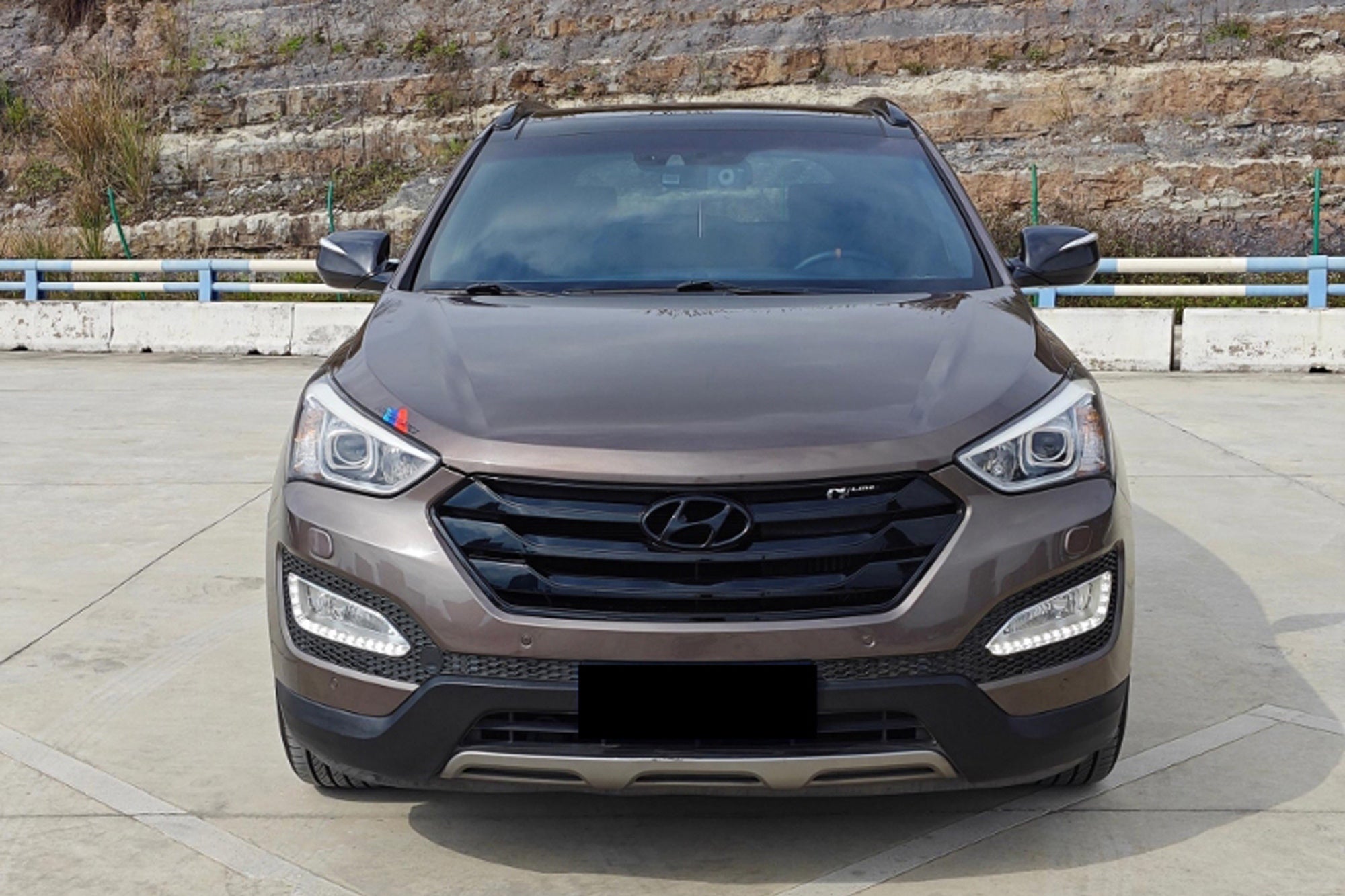 HYUNDAI SANTAFE-004-FF MR7