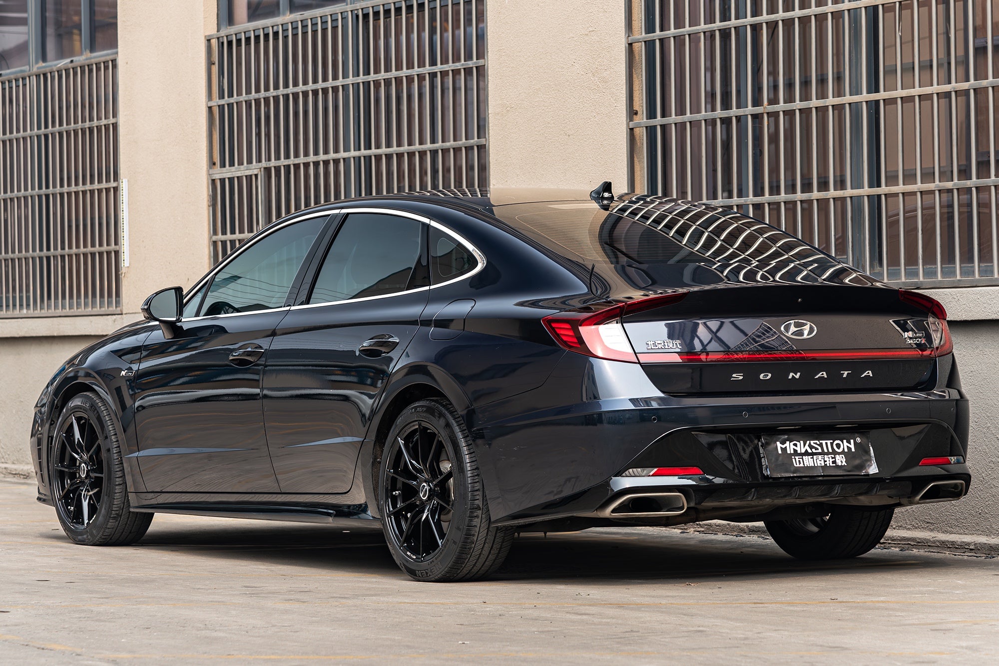 HYUNDAI SONATA-005-FF 011