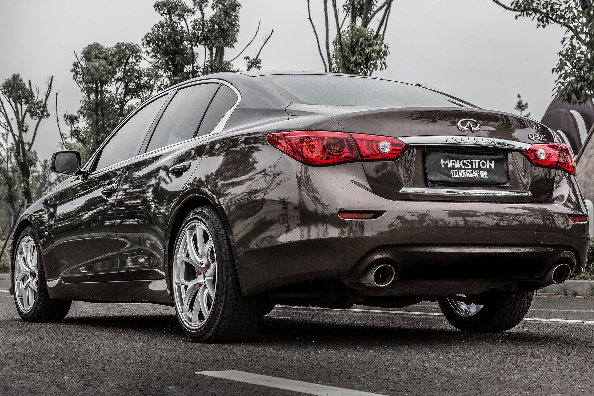 INFINITI Q50L-004-FF 102